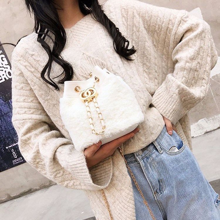 Vanlig Fuskpäls Fatformade Crossbody-Väskor