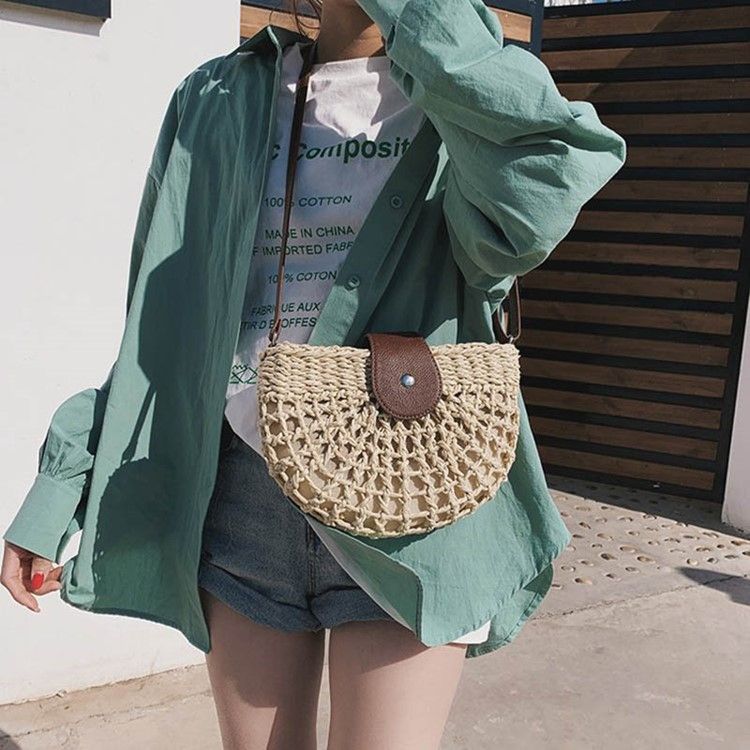 Vanlig Grässtickad Sadel Crossbody-Väska