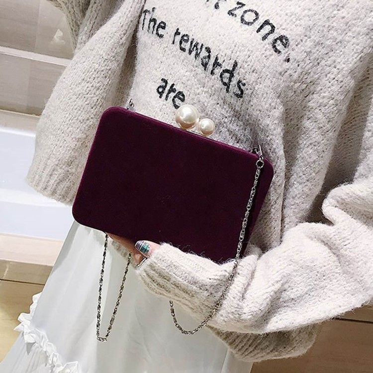 Vanlig Velour Chain Flap Crossbody-Väska