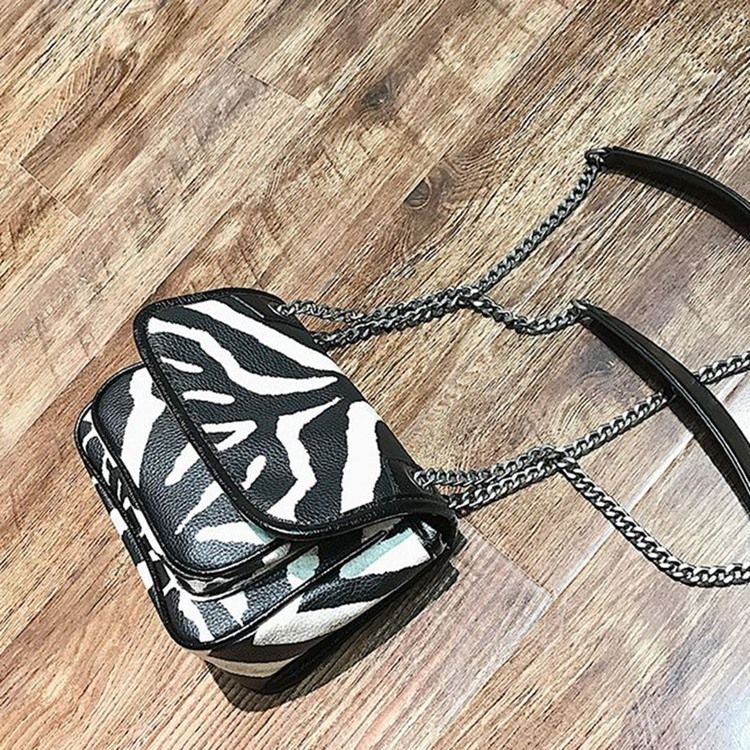 Zebra Stripe Crossbody-Väska