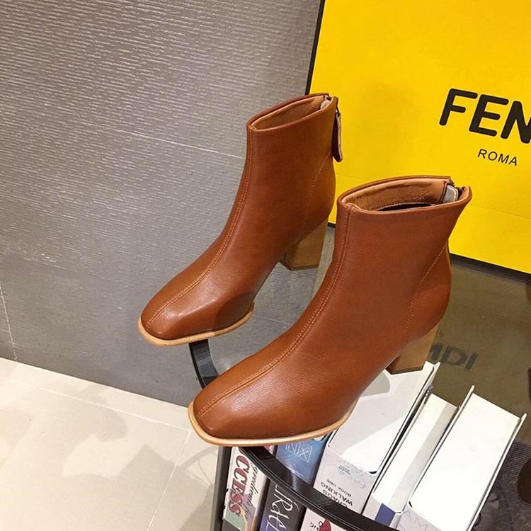 Vanlig Rund Tå Chunky Heel Enkla Ankelstövlar För Kvinnor